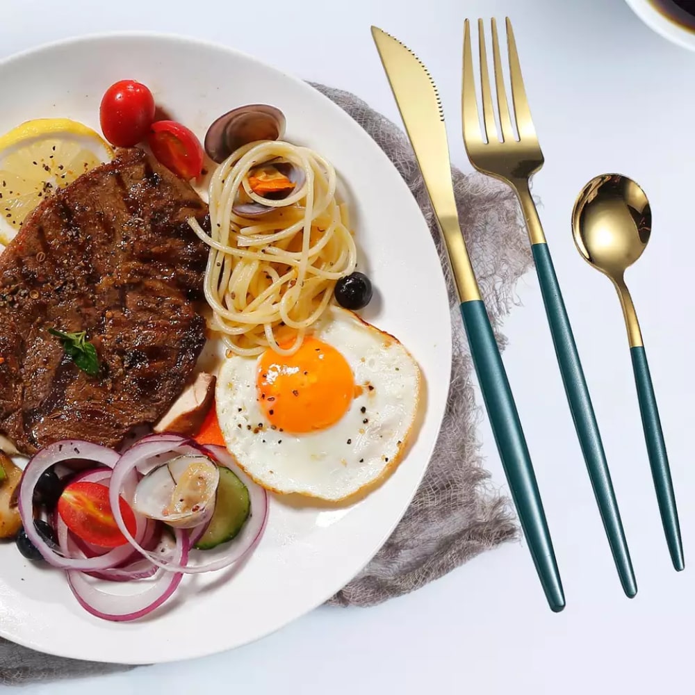 Set tacâmuri "ODILE" 24 buc