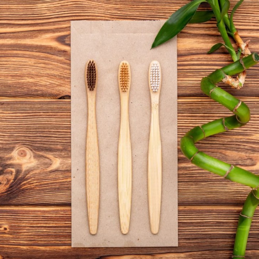 Periuță de dinți din BAMBUS - Set 4 piese